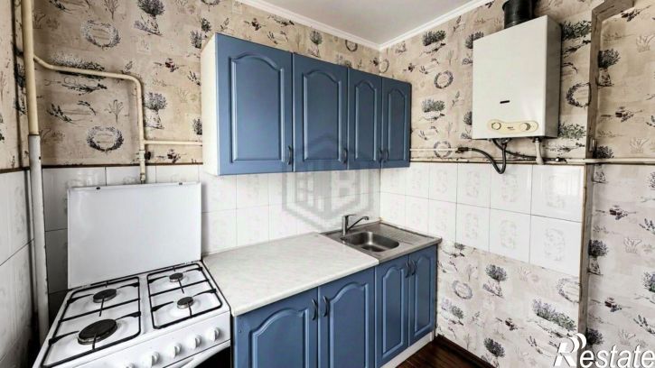 2-комн квартира ул Дзержинского, 2,  д. 2