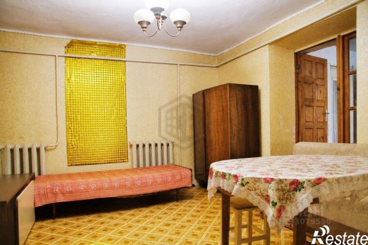 3-комн квартира ул Ульянова Дмитрия, 44,  д. 44