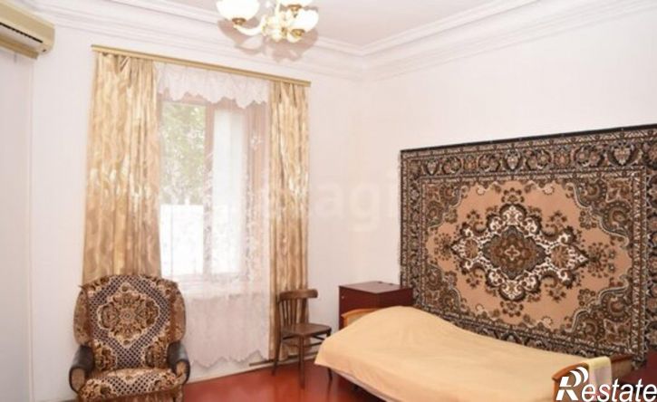 2-комн квартира ул Маркса К., 4,  д. 4