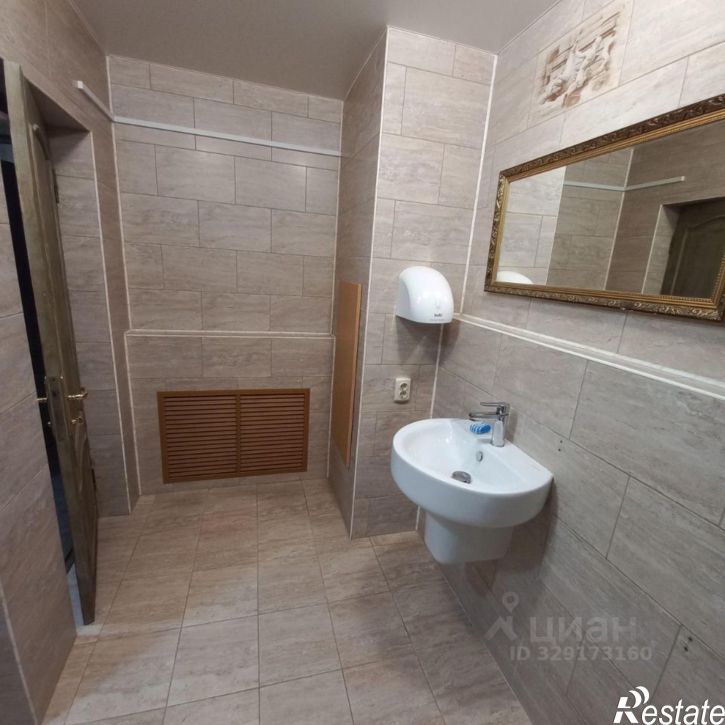 3-комн квартира Южнобережное шоссе, 32,  д. 32