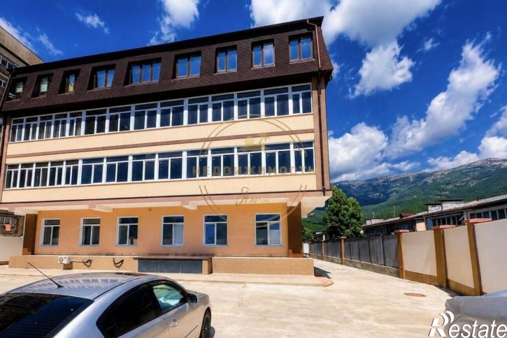 3-комн квартира Южнобережное шоссе, 32,  д. 32
