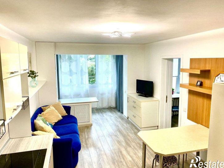 4-комн квартира ул Ленинградская, 5,  д. 5