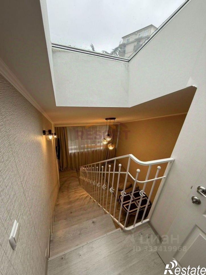2-комн квартира ул Коммунаров, 1,  д. 1