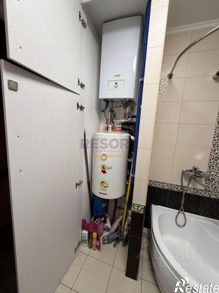 2-комн квартира ул Коммунаров, 1,  д. 1