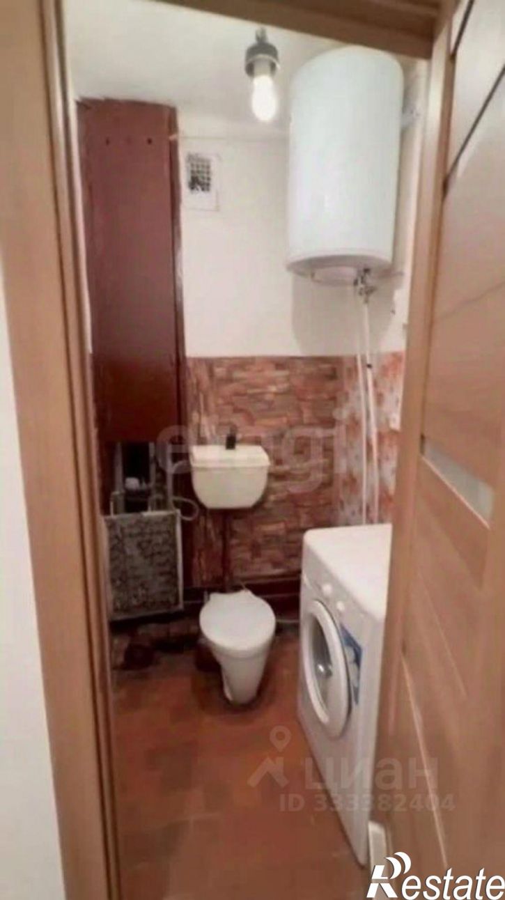 2-комн квартира ул 40 лет Октября, 1,  д. 1