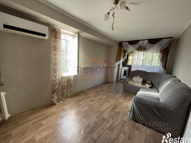 2-комн квартира Южнобережное шоссе, 15,  д. 15