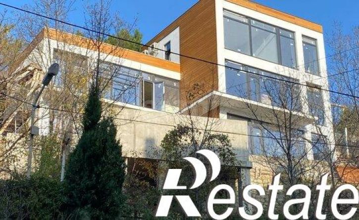 3-комн квартира улица Тимирязева, 25,  д. 25