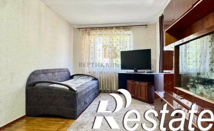 2-комн квартира Ореховая улица, 3,  д. 3