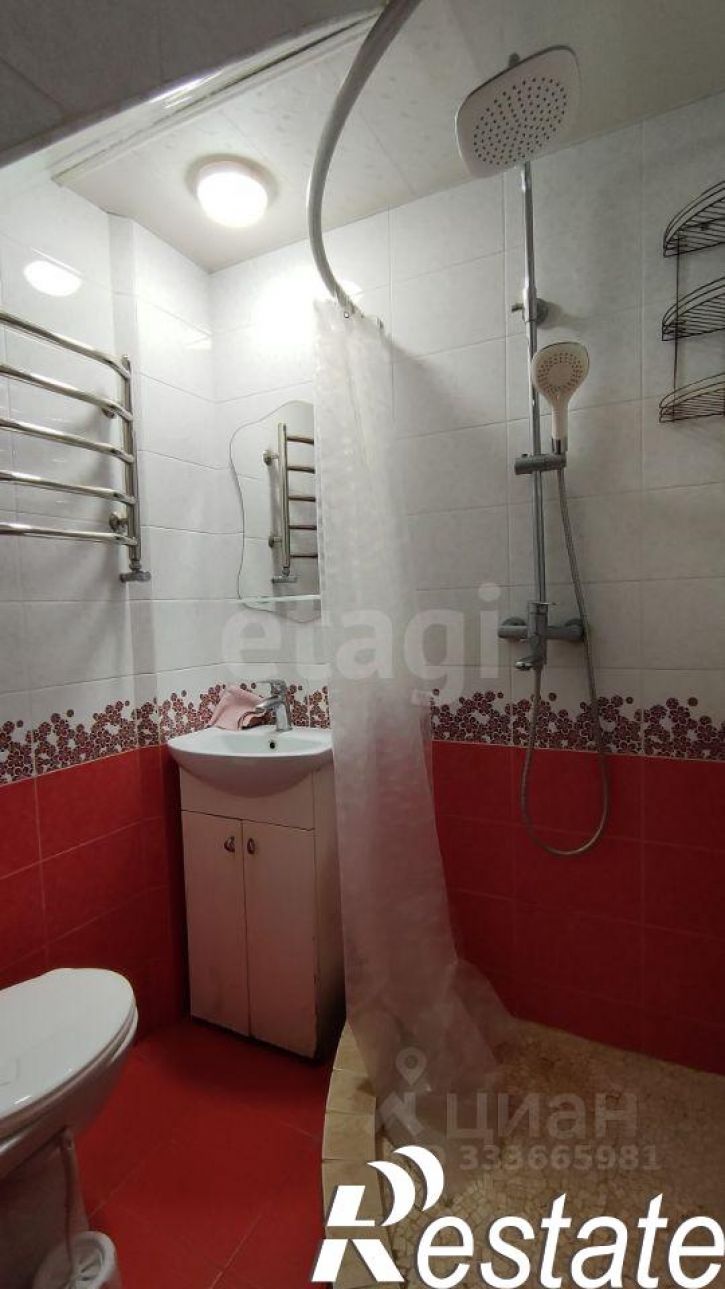 2-комн квартира улица Кучера, 10,  д. 10