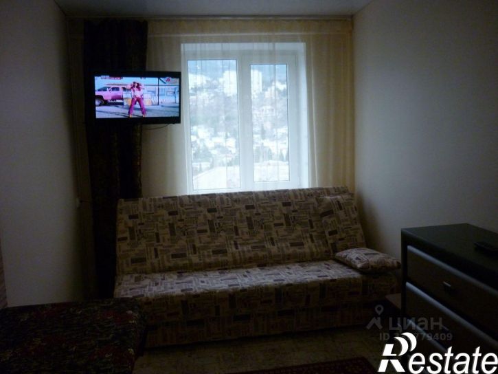 2-комн квартира улица Дзержинского, 9,  д. 9