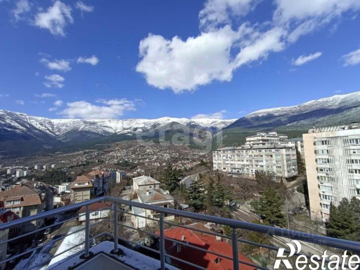 3-комн квартира улица Свердлова, 48А,  д. 48А