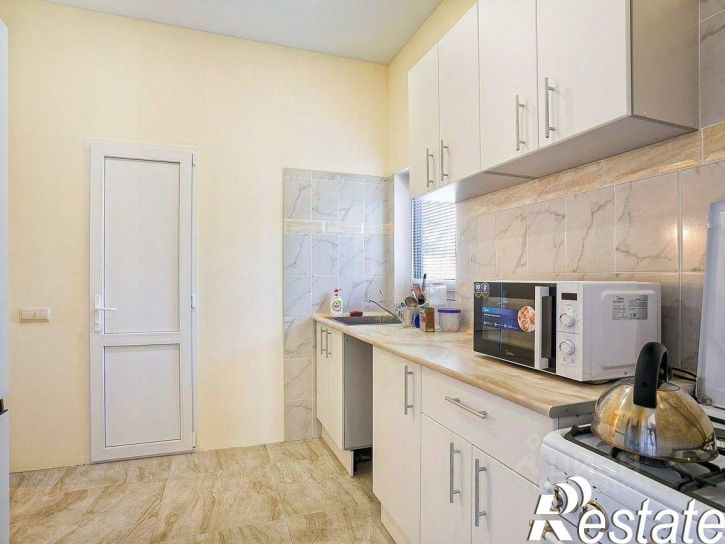 4-комн квартира улица Кирова, 12,  д. 12