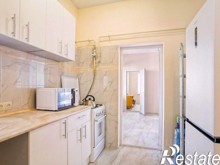 4-комн квартира улица Кирова, 12,  д. 12