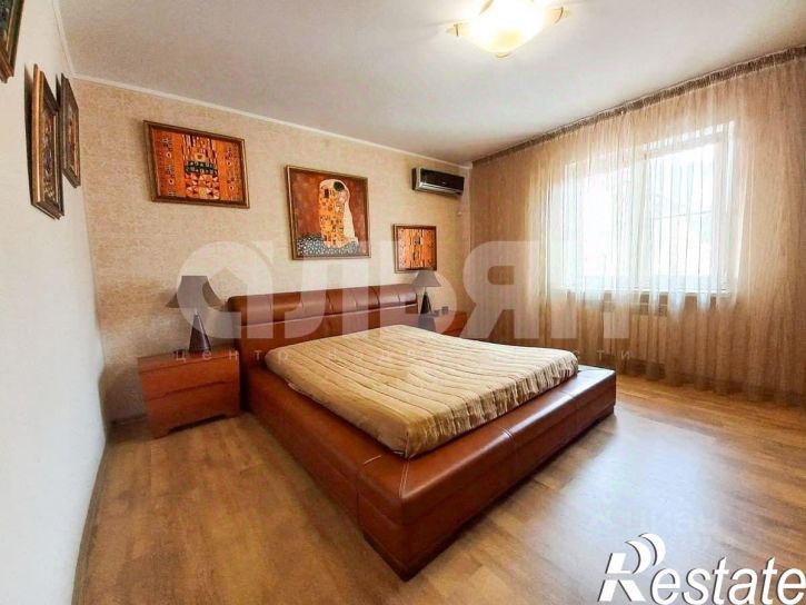 4-комн квартира улица Свердлова, 48 к4,  д. 48 к4