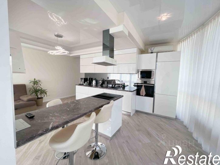 4-комн квартира улица Кривошты, 11А,  д. 11А