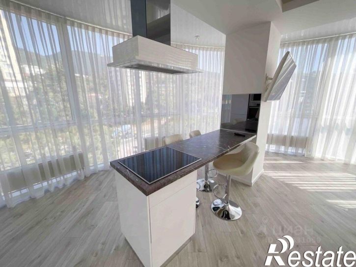 4-комн квартира улица Кривошты, 11А,  д. 11А