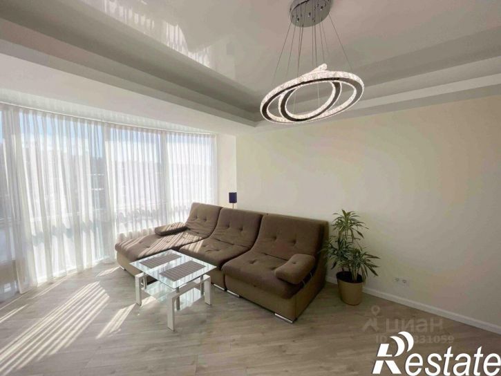 4-комн квартира улица Кривошты, 11А,  д. 11А