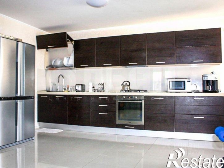 4-комн квартира улица Свердлова, 48 к4,  д. 48 к4