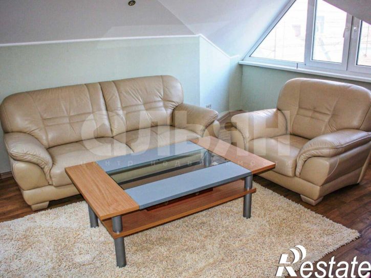 4-комн квартира улица Свердлова, 48 к4,  д. 48 к4