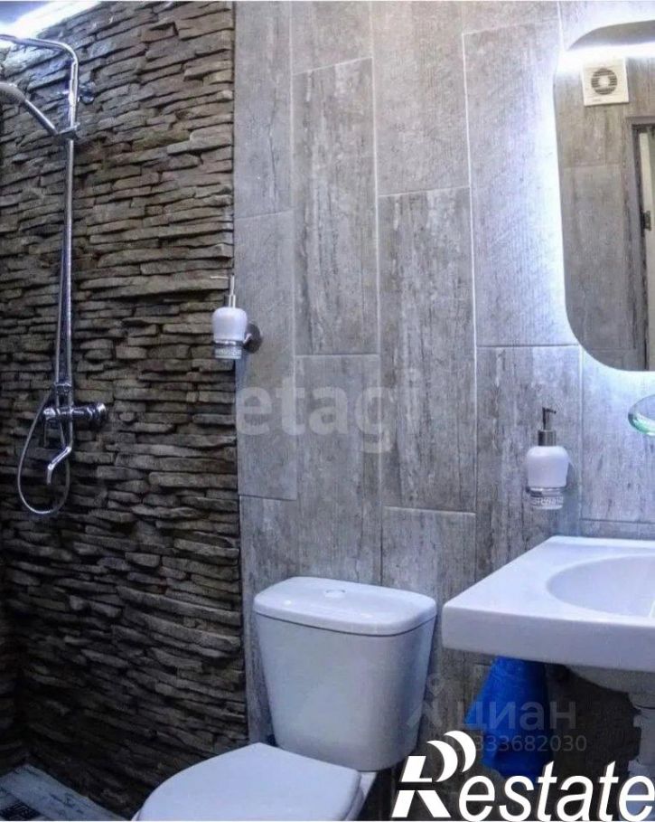 2-комн квартира Загородная улица, 15,  д. 15