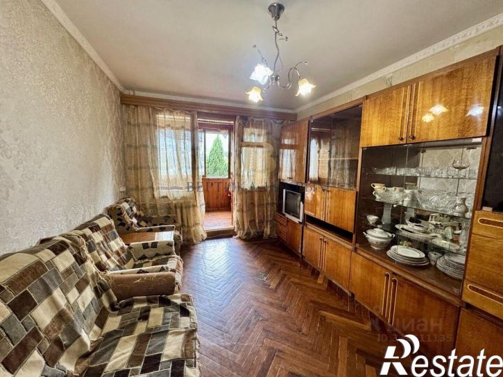 2-комн квартира Весенняя улица, 12,  д. 12