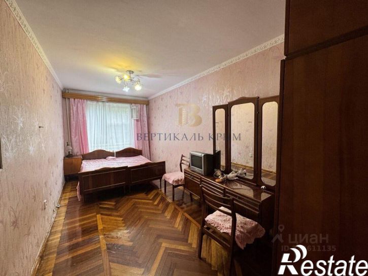 2-комн квартира Весенняя улица, 12,  д. 12