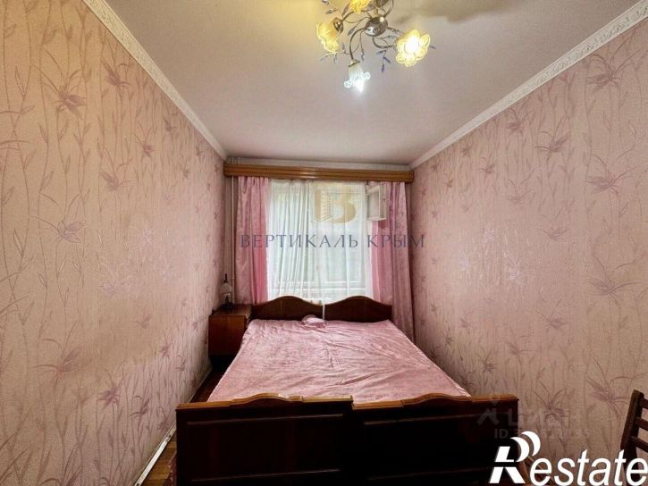 2-комн квартира Весенняя улица, 12,  д. 12
