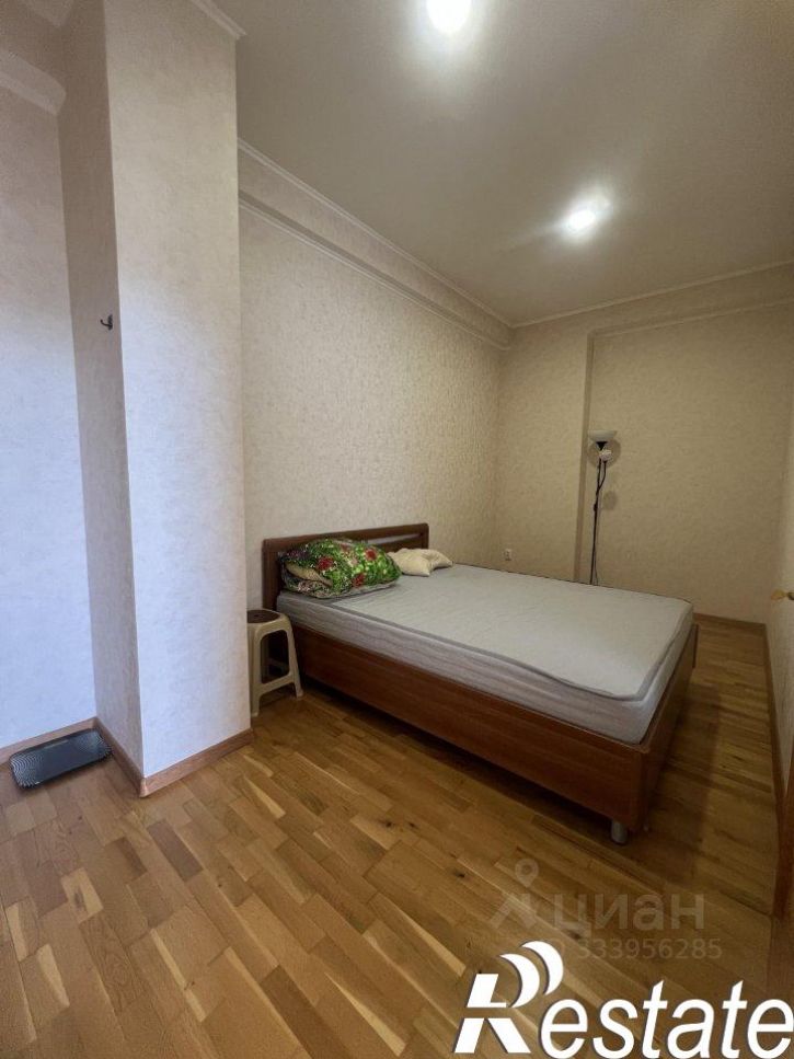 3-комн квартира Рабочая улица, 33А,  д. 33А