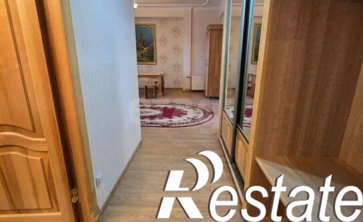 3-комн квартира Загородная улица, 17В,  д. 17В