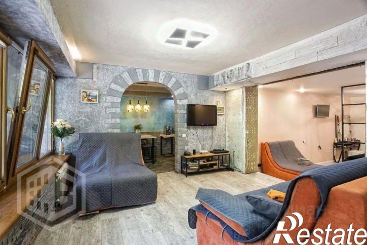 3-комн квартира переулок Свердлова, 8,  д. 8