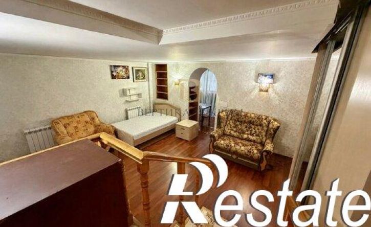 3-комн квартира Лавровый переулок, 5А,  д. 5А