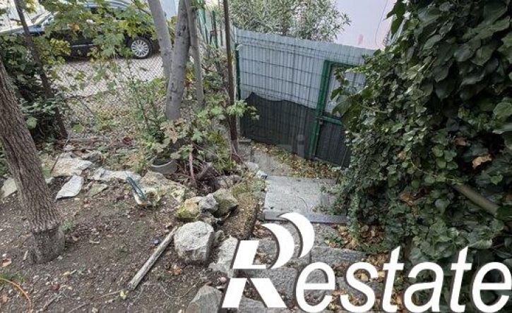 2-комн квартира Клубный переулок, 24,  д. 24