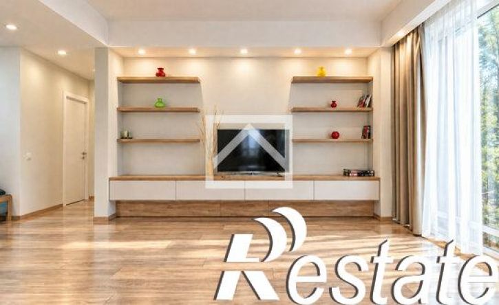 3-комн квартира улица Дражинского, 35А,  д. 35А