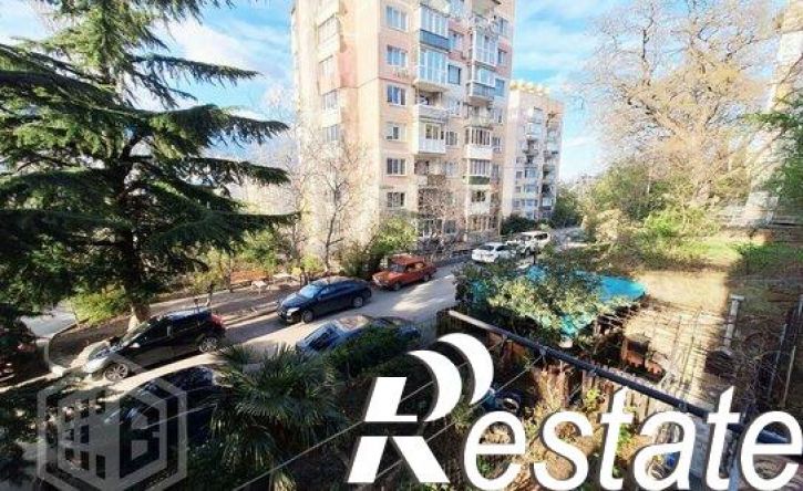 2-комн квартира Суворовская улица, 27,  д. 27
