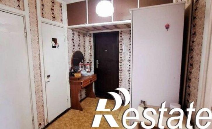 2-комн квартира Суворовская улица, 27,  д. 27