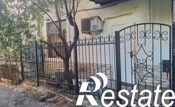 3-комн квартира улица Кирова, 38,  д. 38