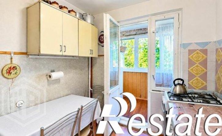 2-комн квартира улица Крупской, 38,  д. 38