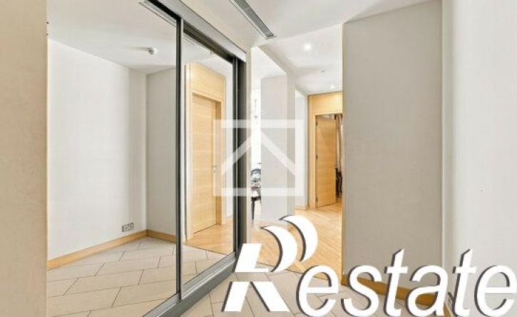3-комн квартира улица Дражинского, 35А,  д. 35А