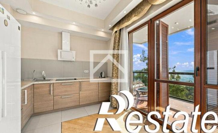 3-комн квартира улица Дражинского, 35А,  д. 35А