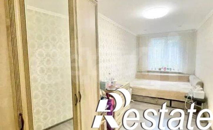 2-комн квартира Весенняя улица, 11,  д. 11