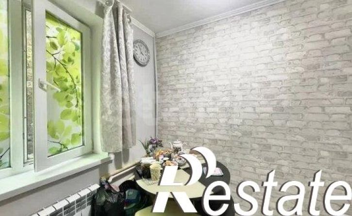 2-комн квартира Весенняя улица, 11,  д. 11